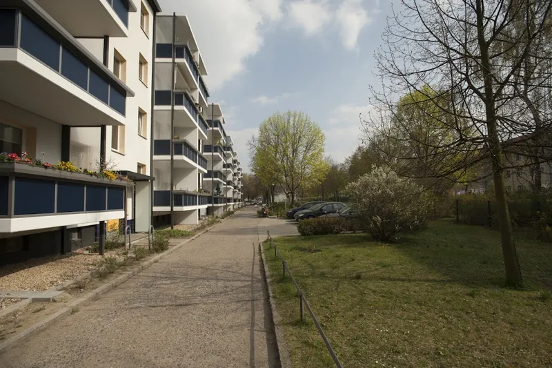 Gemütliche 3-Zimmer-Wohnung mit sonnigem Balkon — photo 1